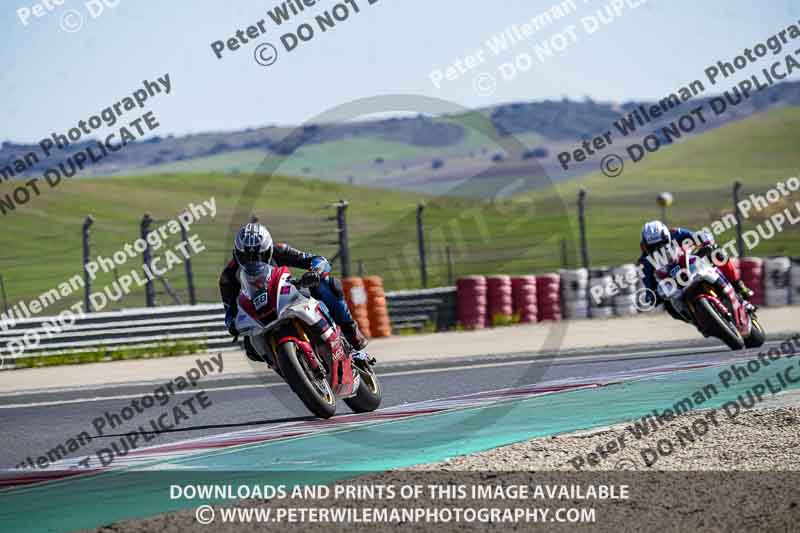 Circuito de Navarra;Spain;event digital images;motorbikes;no limits;peter wileman photography;trackday;trackday digital images